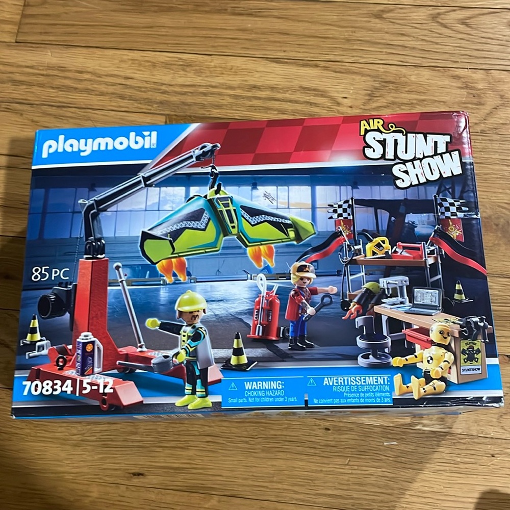 AIR STUNT SHOW